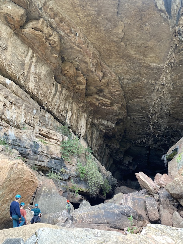 Entrance to Caverna de Umajalanta